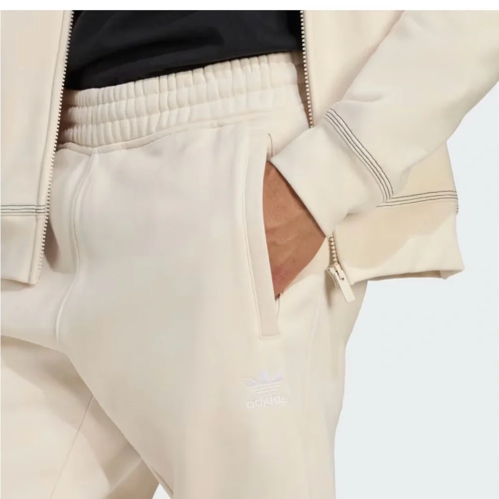 NWT Adidas Off-White TREFOIL ESSENTIALS Tracksuit Set